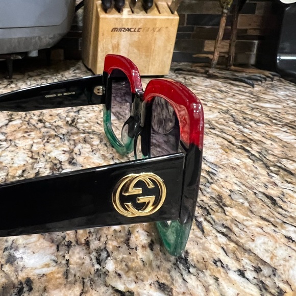Authentic Gucci glasses - Picture 3 of 6